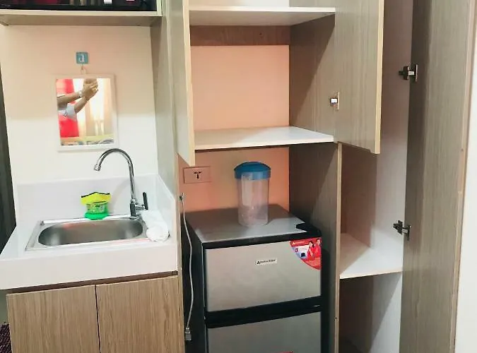 Shanilyn Residency Urban Deca Towers Edsa Mandaluyong Unlimited Internet And Netflix